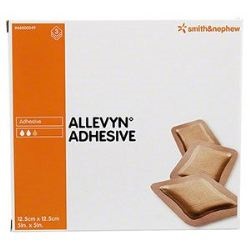 MEDICAZIONE IDROCELLULARE ADESIVA STERILE ALLEVYN ADHESIVE ALTAMENTE ASSORBENTE IN SCHIUMA DI POLIURETANO A STRUTTURA TRISTRATIFICATA 12,5X12,5CM 3 PEZZI - Fontenova srl