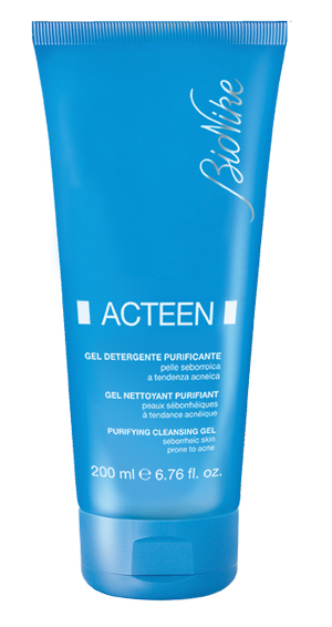 AKNET GEL DETERGENTE PURIFICANTE 200 ML - Fontenova srl