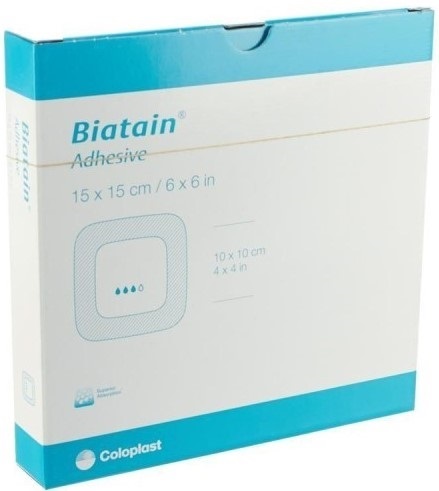 MEDICAZIONE BIATAIN IN SCHIUMA DI POLIURETANO ASSORBENTE CON BORDO ADESIVO 7,5X7,5CM 10 PEZZI - Fontenova srl