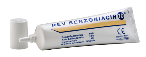REV BENZONIACIN 10 CREMA 30 ML - Fontenova srl